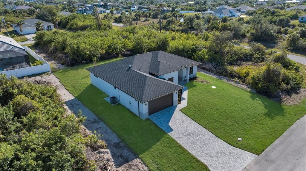 出租: $2,200 (3 贝兹, 2 浴室, 1839 平方英尺)