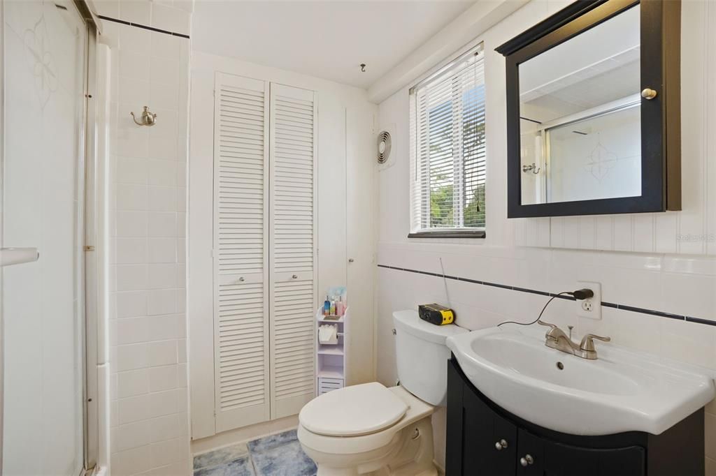 En Venta: $362,500 (3 camas, 1 baños, 1353 Pies cuadrados)