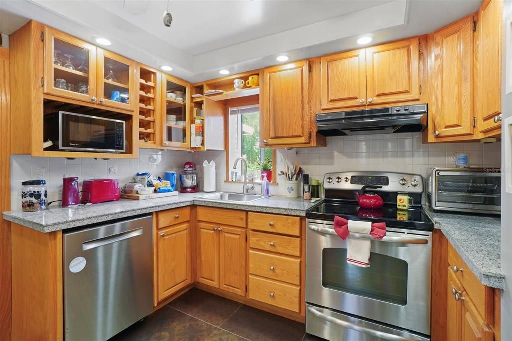 En Venta: $362,500 (3 camas, 1 baños, 1353 Pies cuadrados)