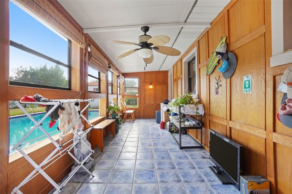 En Venta: $362,500 (3 camas, 1 baños, 1353 Pies cuadrados)