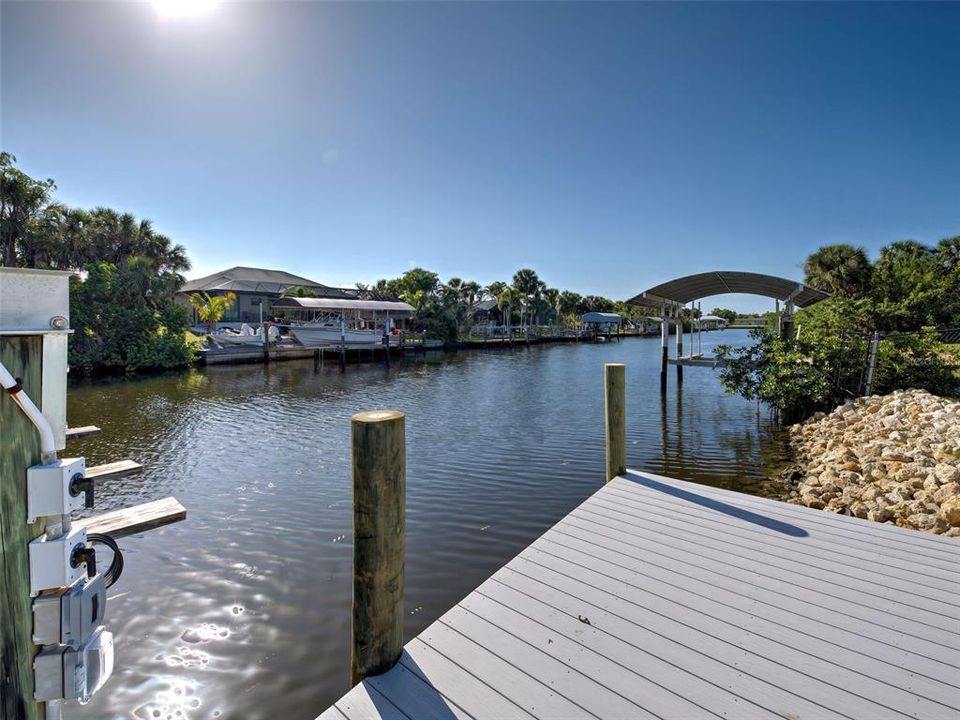 En Renta: $2,700 (3 camas, 2 baños, 1860 Pies cuadrados)