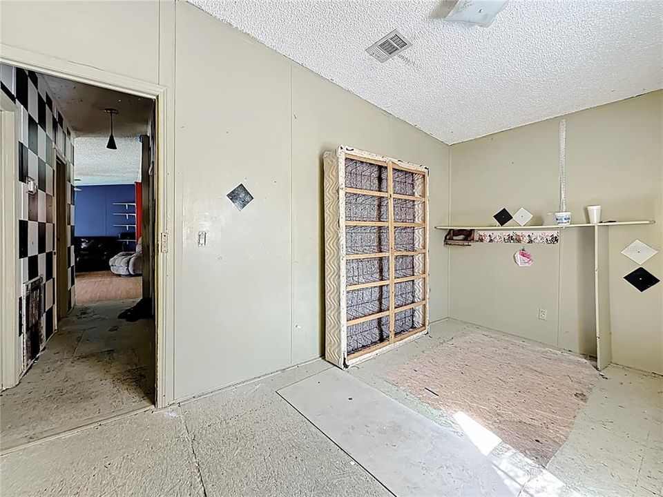 En Venta: $189,999 (4 camas, 2 baños, 2362 Pies cuadrados)