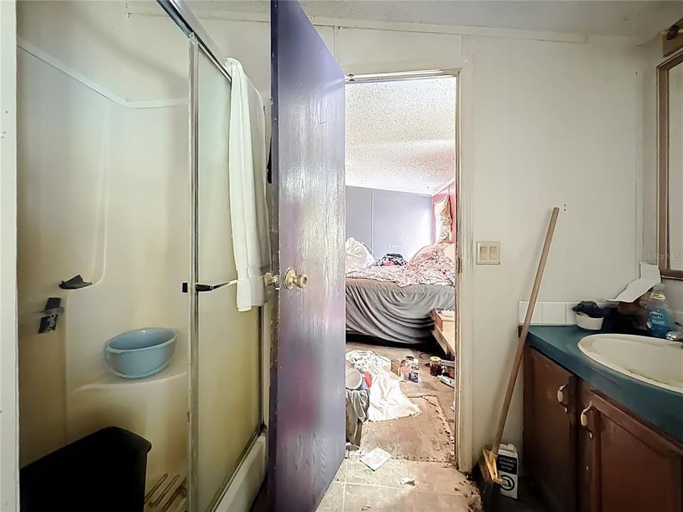 En Venta: $189,999 (4 camas, 2 baños, 2362 Pies cuadrados)