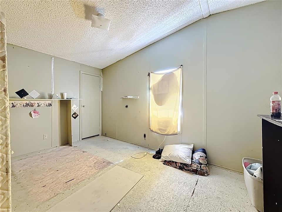 En Venta: $189,999 (4 camas, 2 baños, 2362 Pies cuadrados)