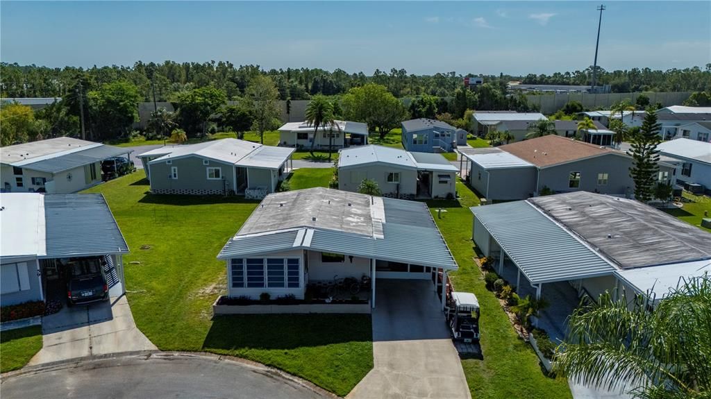 待售: $130,000 (2 贝兹, 1 浴室, 736 平方英尺)