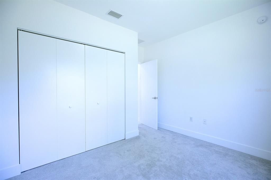 En Venta: $279,000 (3 camas, 2 baños, 1359 Pies cuadrados)