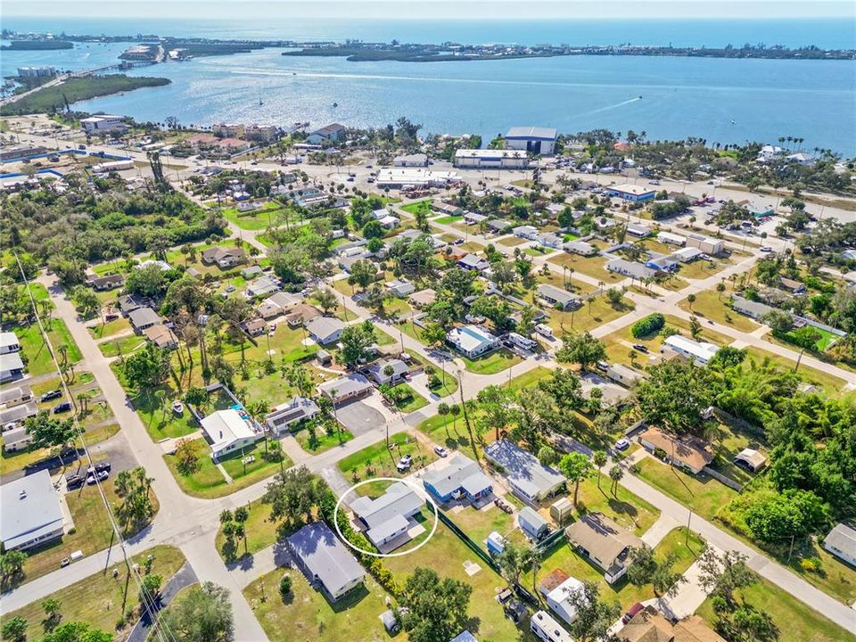 待售: $269,900 (2 贝兹, 2 浴室, 1026 平方英尺)