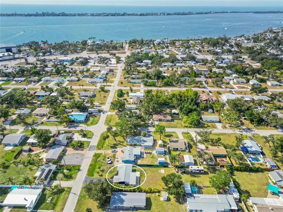 待售: $269,900 (2 贝兹, 2 浴室, 1026 平方英尺)