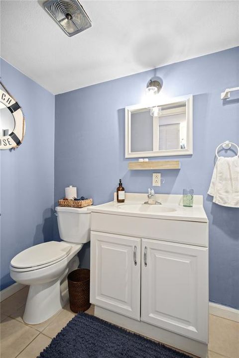 待售: $269,900 (2 贝兹, 2 浴室, 1026 平方英尺)