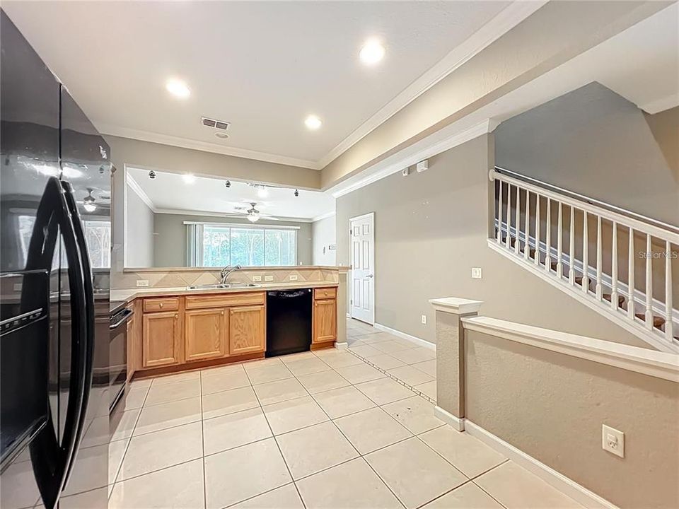 待售: $200,000 (3 贝兹, 2 浴室, 1584 平方英尺)