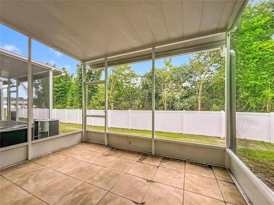 待售: $200,000 (3 贝兹, 2 浴室, 1584 平方英尺)