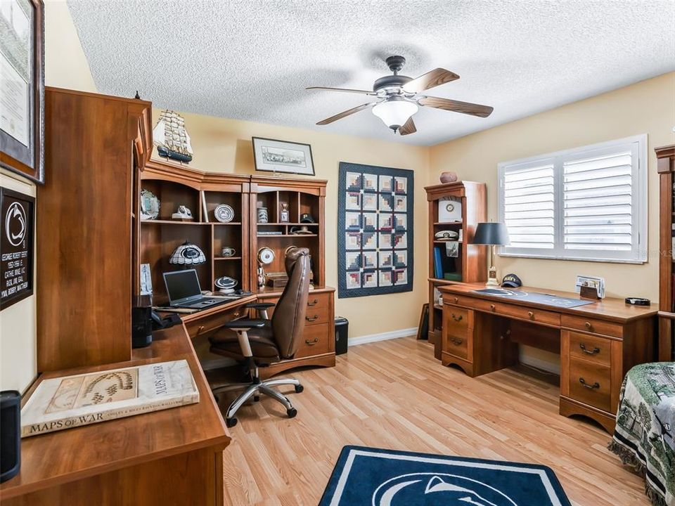 Active With Contract: $299,700 (3 beds, 2 baths, 2118 Square Feet)