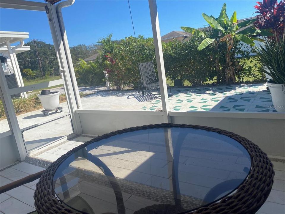 На продажу: $96,000 (1 спален, 1 ванн, 648 Квадратных фут)