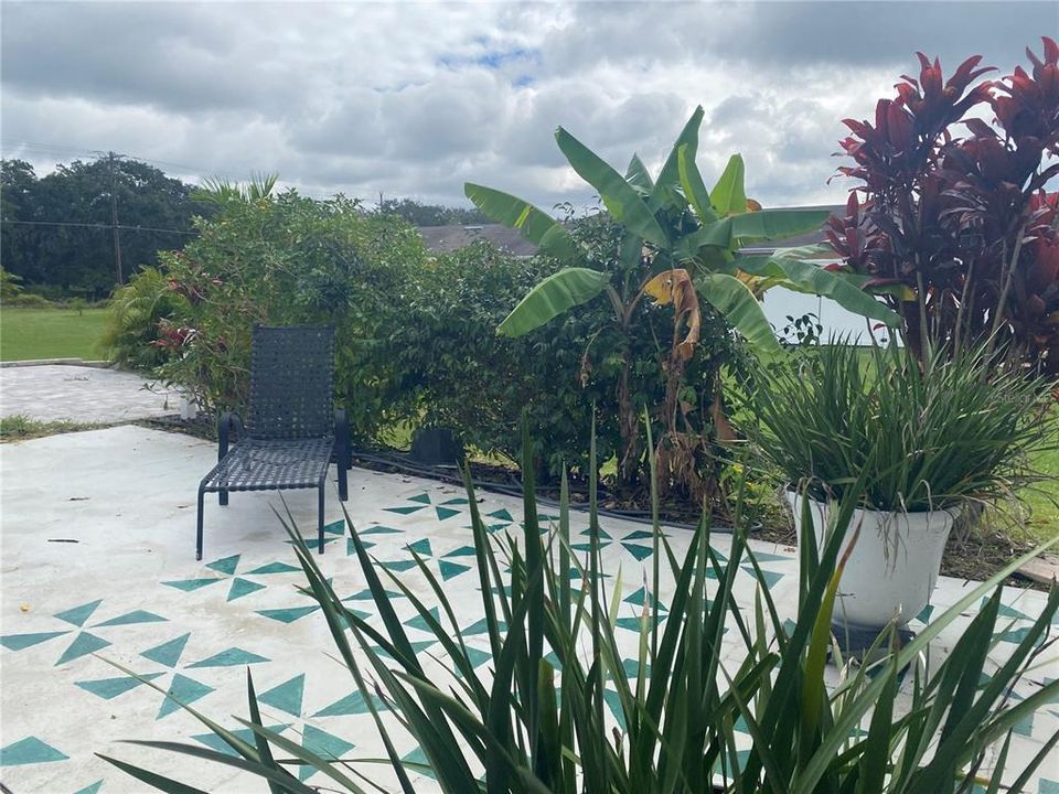 На продажу: $96,000 (1 спален, 1 ванн, 648 Квадратных фут)