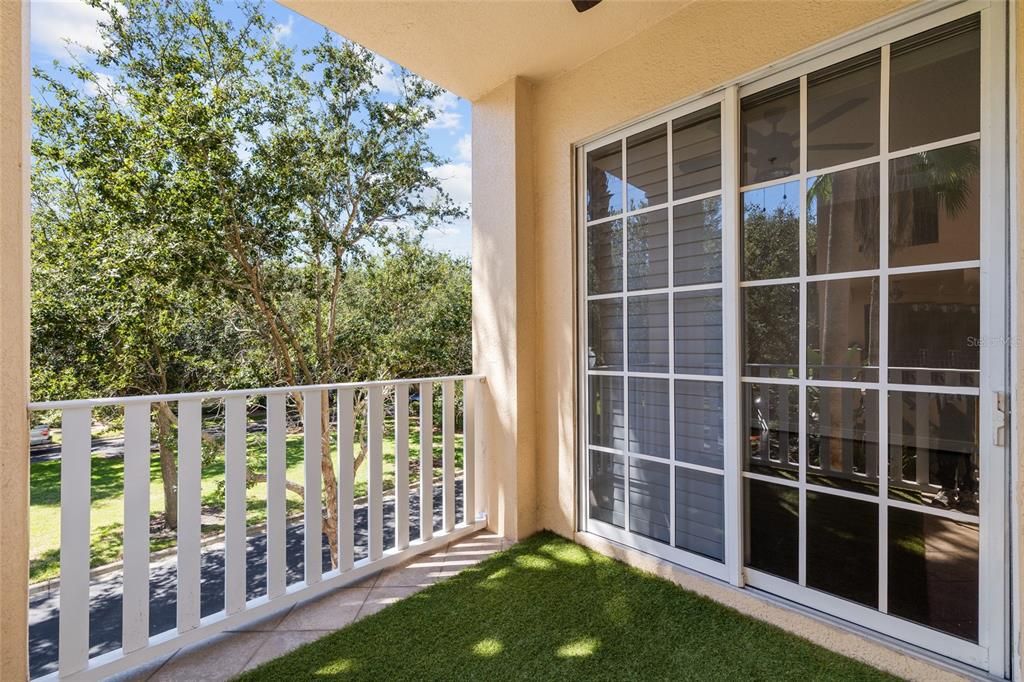 En Venta: $775,000 (3 camas, 3 baños, 2262 Pies cuadrados)