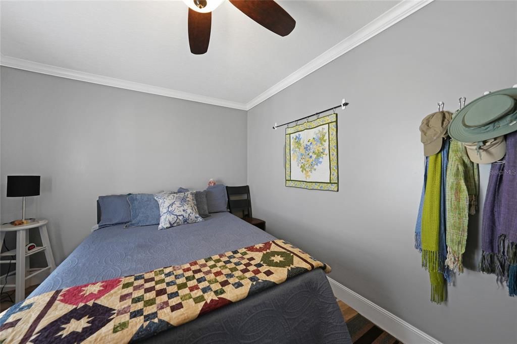 For Sale: $259,000 (3 beds, 2 baths, 1704 Square Feet)