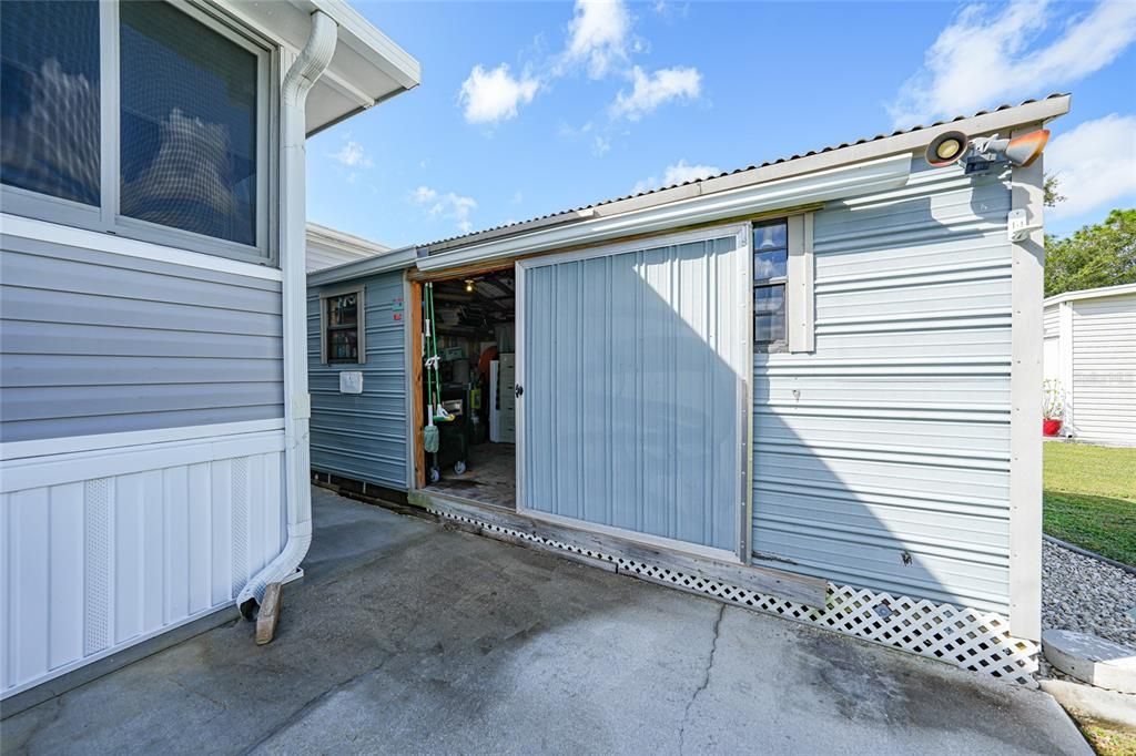 For Sale: $259,000 (3 beds, 2 baths, 1704 Square Feet)