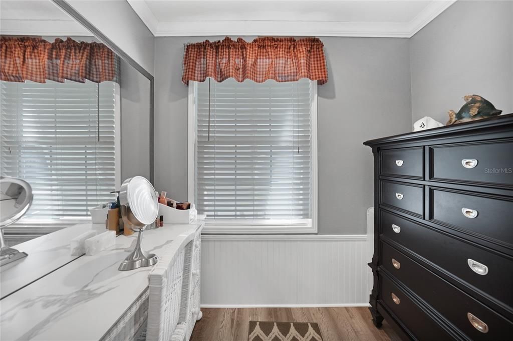 For Sale: $259,000 (3 beds, 2 baths, 1704 Square Feet)