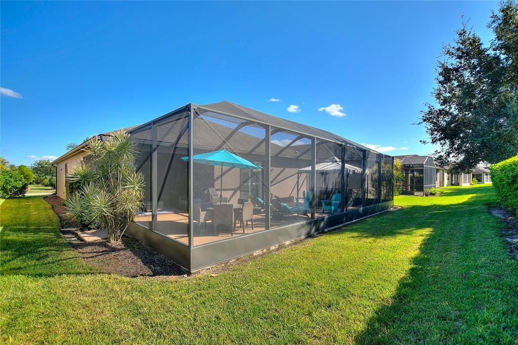 合同活跃: $414,900 (3 贝兹, 2 浴室, 1962 平方英尺)