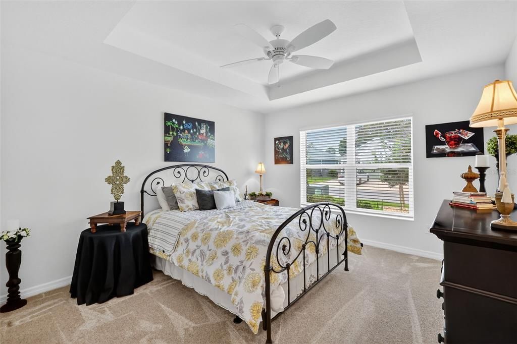 En Venta: $500,000 (3 camas, 2 baños, 1966 Pies cuadrados)