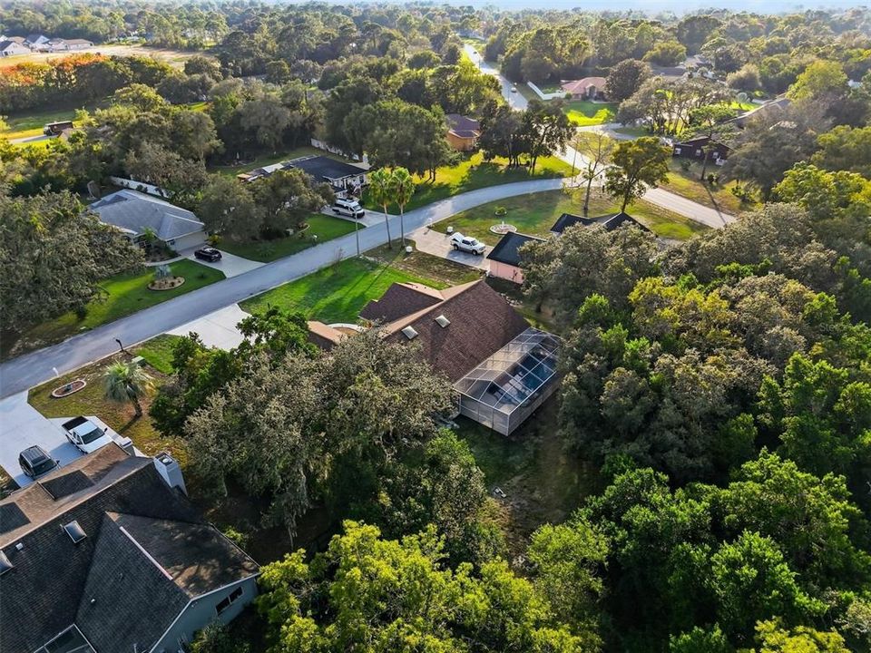 Activo con contrato: $475,000 (3 camas, 2 baños, 2310 Pies cuadrados)