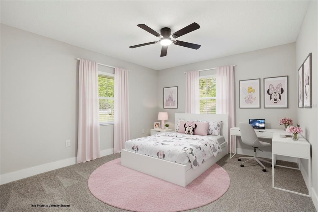 Activo con contrato: $475,000 (3 camas, 2 baños, 2310 Pies cuadrados)