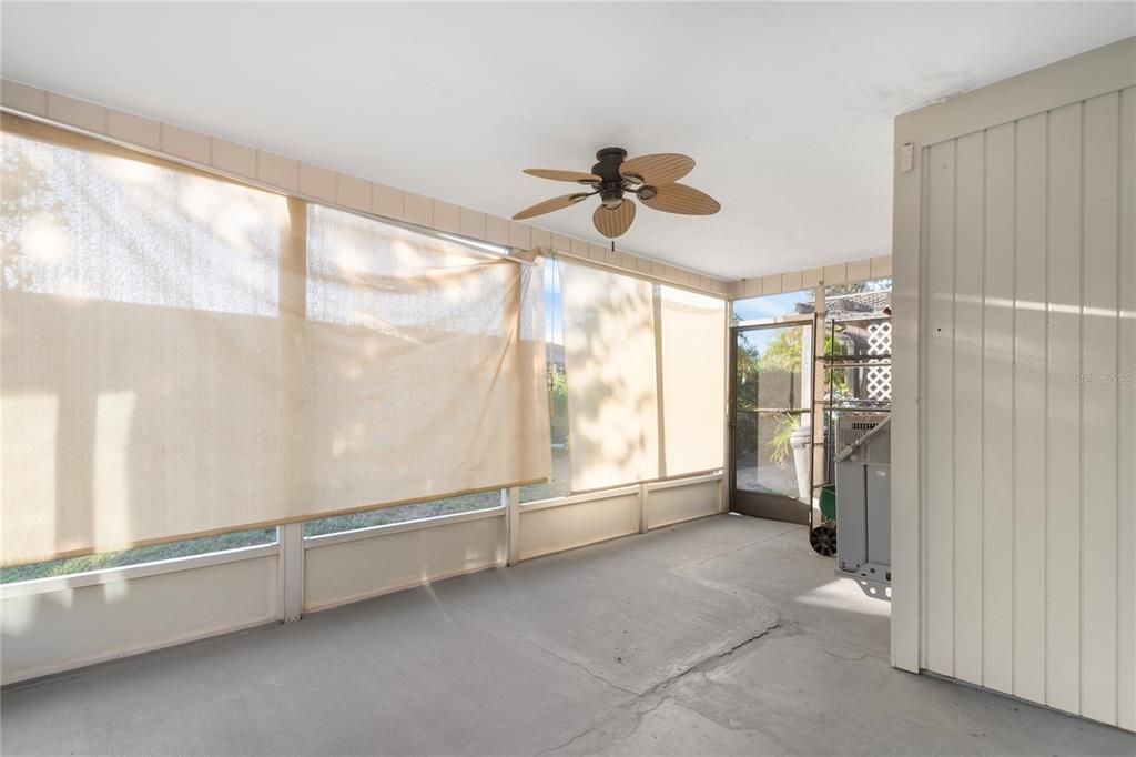 For Sale: $289,900 (3 beds, 2 baths, 1231 Square Feet)