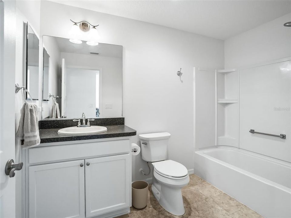 En Venta: $469,000 (3 camas, 2 baños, 1656 Pies cuadrados)