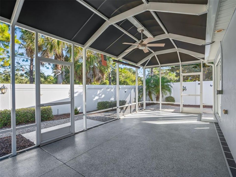 En Venta: $469,000 (3 camas, 2 baños, 1656 Pies cuadrados)