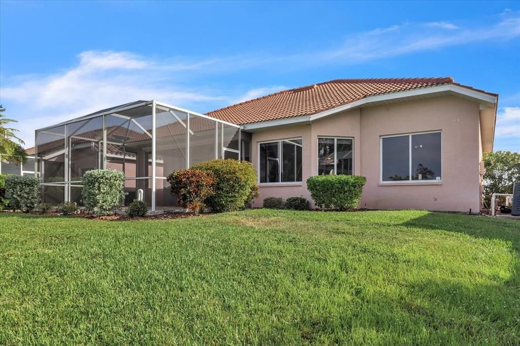 For Sale: $325,000 (3 beds, 2 baths, 1861 Square Feet)