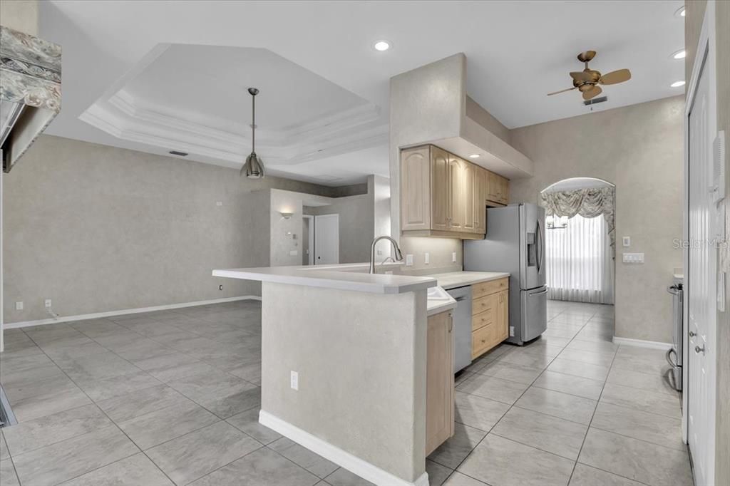 For Sale: $325,000 (3 beds, 2 baths, 1861 Square Feet)
