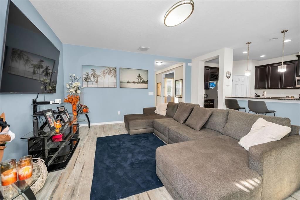 待售: $915,000 (4 贝兹, 3 浴室, 3508 平方英尺)