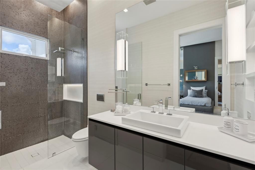 For Sale: $9,999,000 (6 beds, 6 baths, 6783 Square Feet)