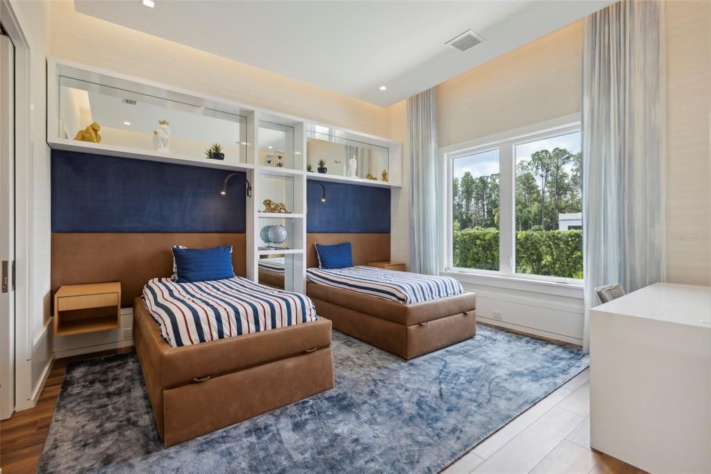 For Sale: $9,999,000 (6 beds, 6 baths, 6783 Square Feet)