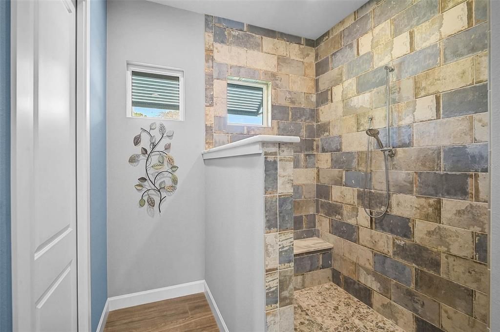 For Sale: $648,000 (2 beds, 2 baths, 1841 Square Feet)