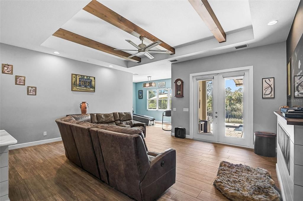 For Sale: $648,000 (2 beds, 2 baths, 1841 Square Feet)