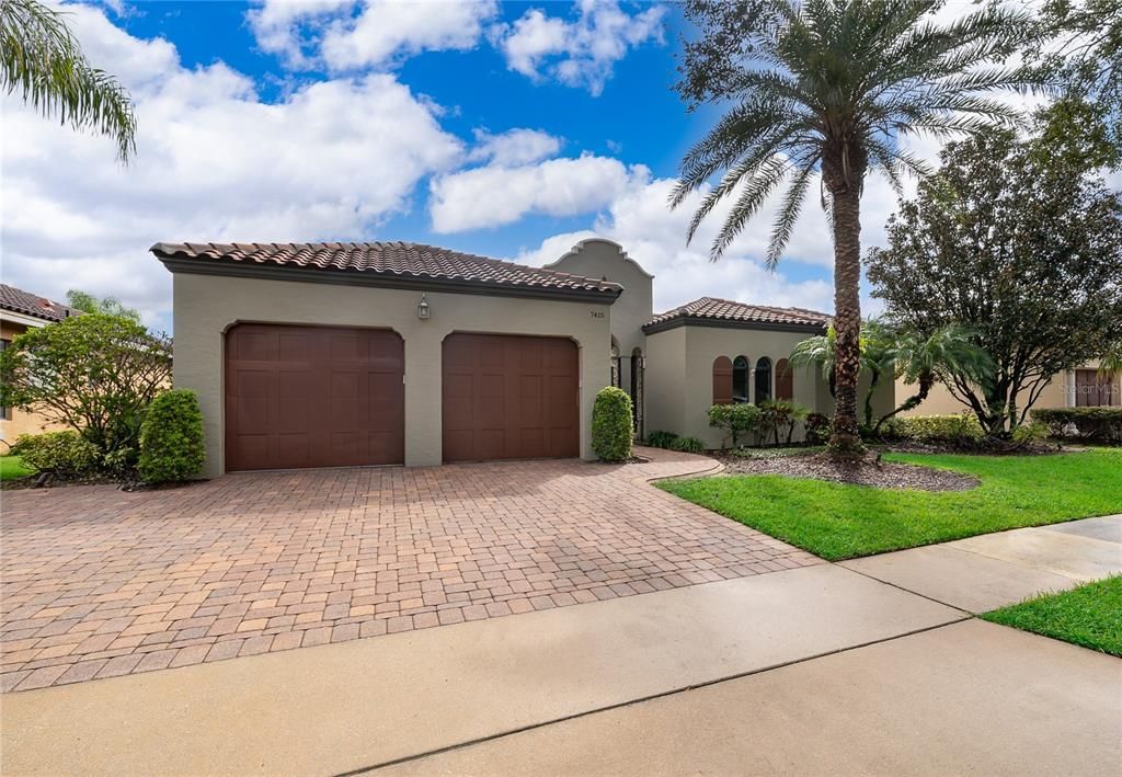 For Rent: $4,800 (4 beds, 3 baths, 3276 Square Feet)