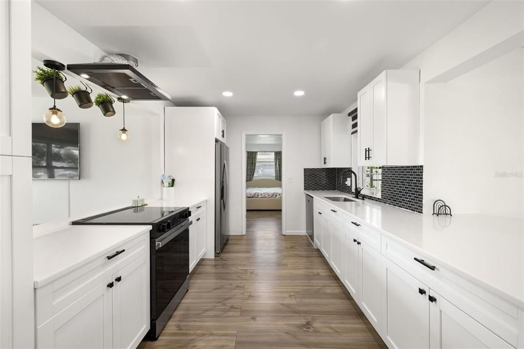 待售: $469,900 (3 贝兹, 2 浴室, 1613 平方英尺)