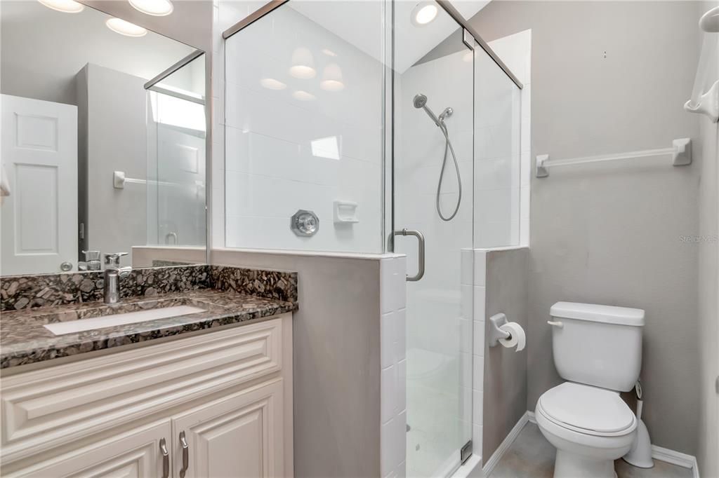 For Sale: $875,000 (5 beds, 5 baths, 3853 Square Feet)