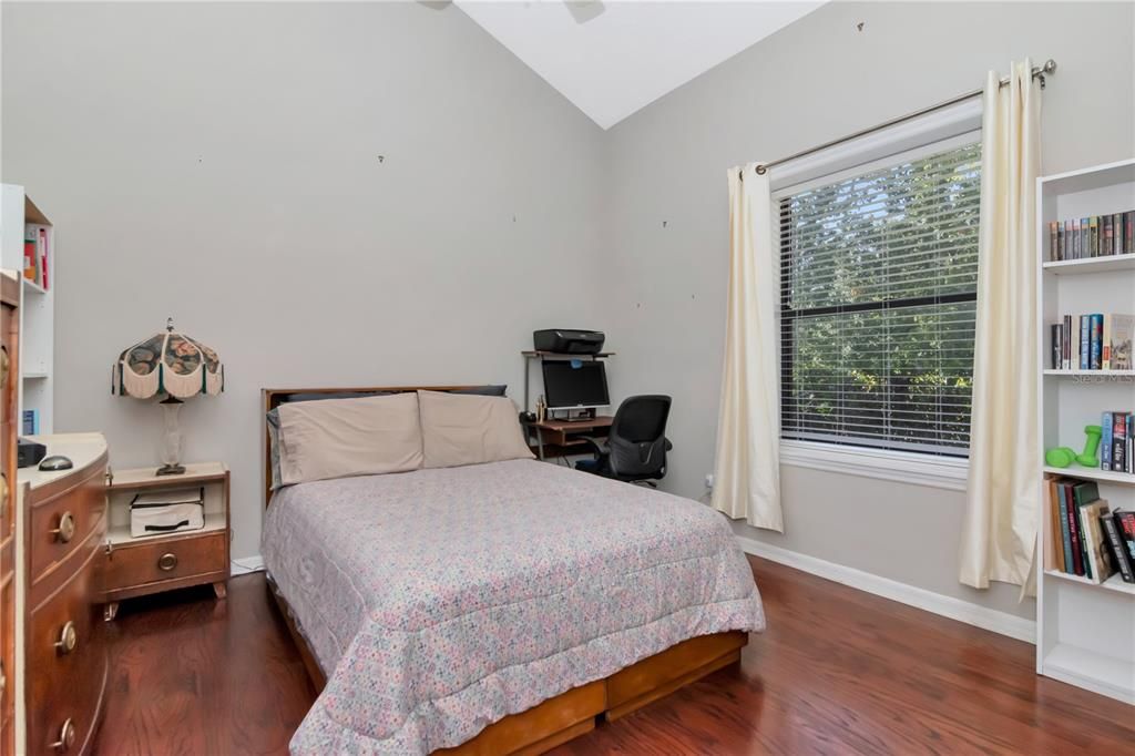 For Sale: $875,000 (5 beds, 5 baths, 3853 Square Feet)