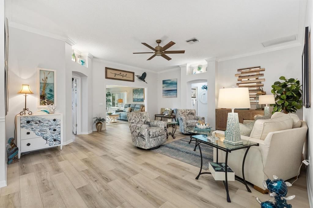 For Sale: $550,000 (3 beds, 2 baths, 2322 Square Feet)