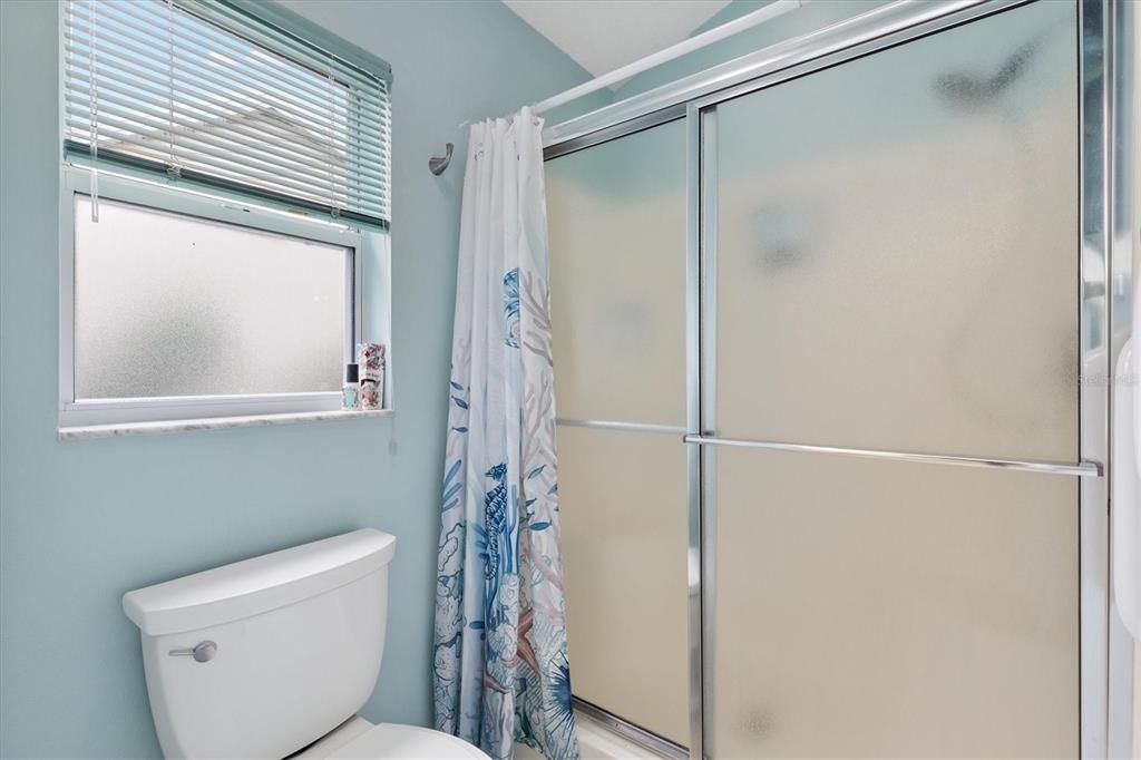 For Sale: $550,000 (3 beds, 2 baths, 2322 Square Feet)