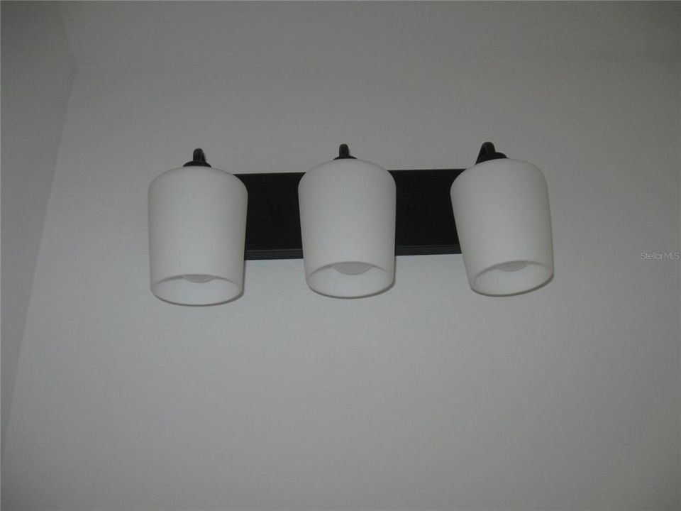 待售: $371,650 (4 贝兹, 2 浴室, 1820 平方英尺)