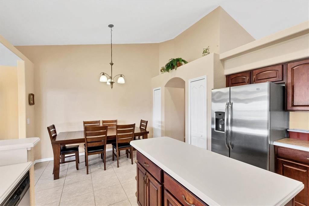 Active With Contract: $329,000 (3 beds, 2 baths, 2010 Square Feet)
