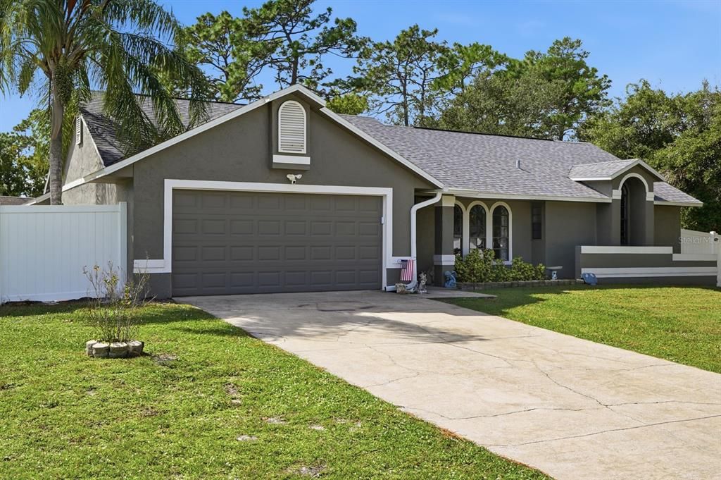 For Sale: $430,000 (3 beds, 2 baths, 1726 Square Feet)