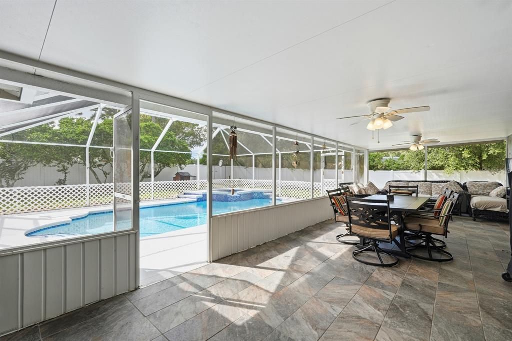 For Sale: $430,000 (3 beds, 2 baths, 1726 Square Feet)