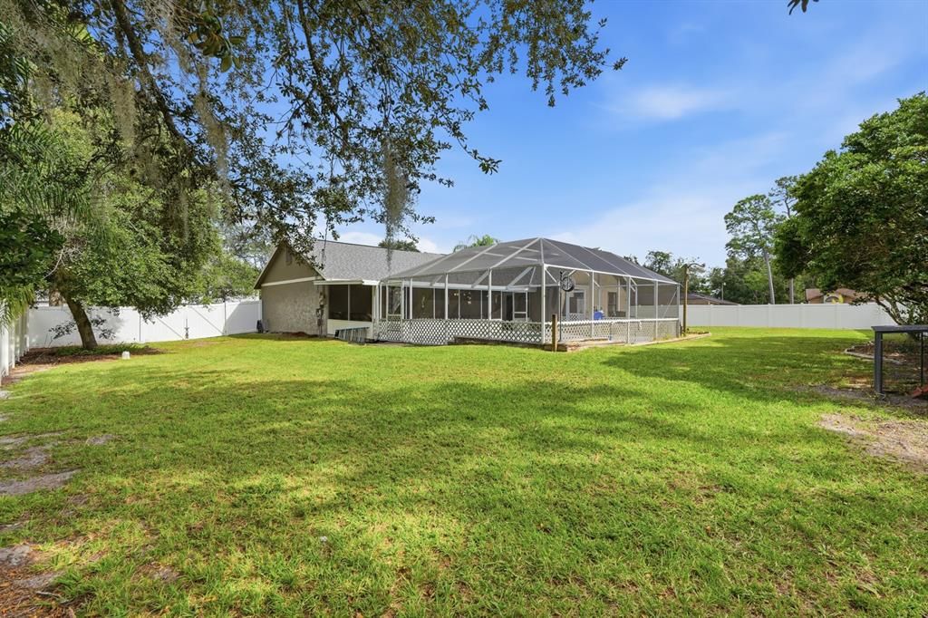 For Sale: $430,000 (3 beds, 2 baths, 1726 Square Feet)