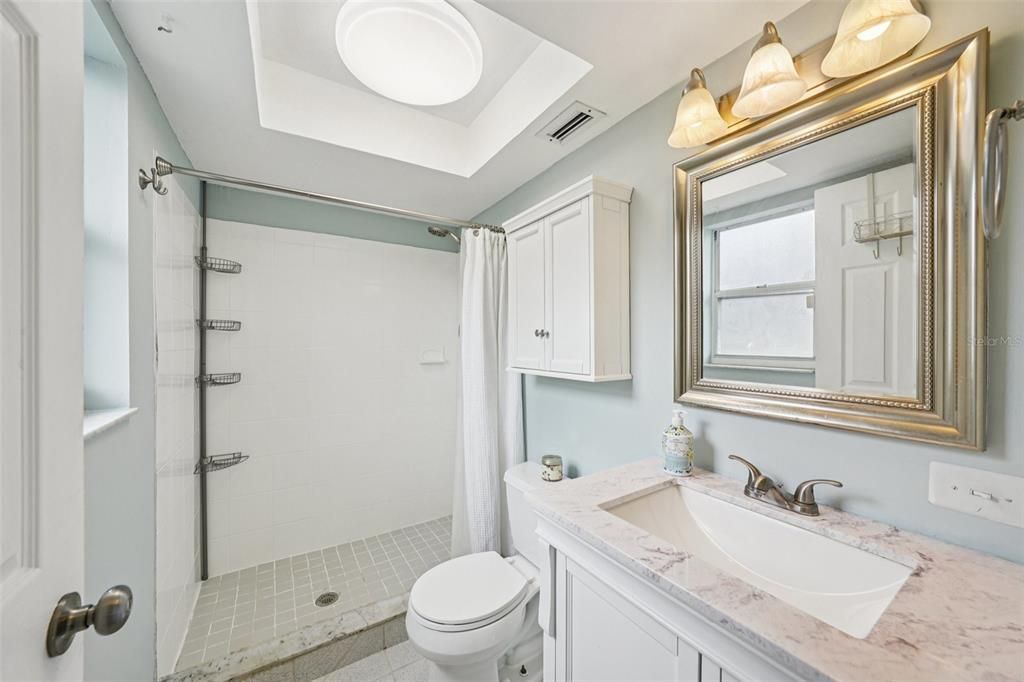 For Sale: $385,000 (3 beds, 2 baths, 1428 Square Feet)