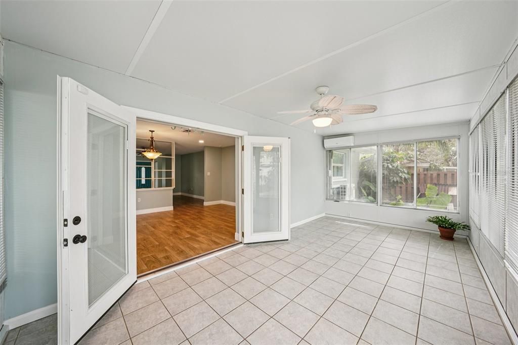 For Sale: $385,000 (3 beds, 2 baths, 1428 Square Feet)