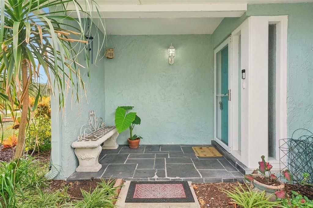 For Sale: $385,000 (3 beds, 2 baths, 1428 Square Feet)